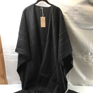 Handmade in Mexico Candor Open Poncho. NWT. One Size Fits Most. Black.